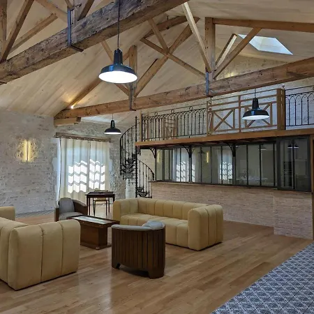 Sejour De Luxe Au Coeur De Mainxe, Avec Truffe Et Cours De Cuisine, Ideal Pour 4 Couples - Fr-1-653-235 *