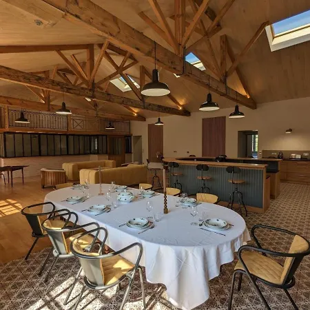 Sejour De Luxe Au Coeur De Mainxe, Avec Truffe Et Cours De Cuisine, Ideal Pour 4 Couples - Fr-1-653-235 Daire *