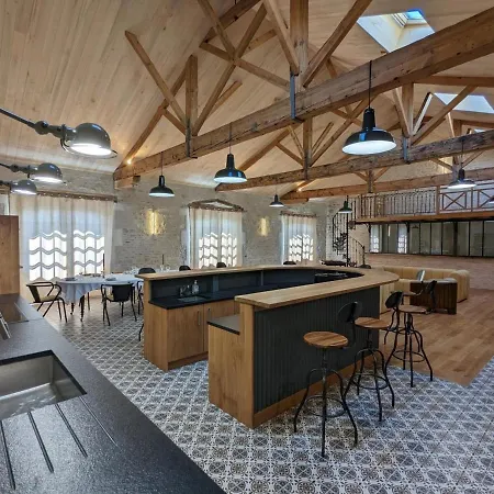 Sejour De Luxe Au Coeur De Mainxe, Avec Truffe Et Cours De Cuisine, Ideal Pour 4 Couples - Fr-1-653-235 Apartment